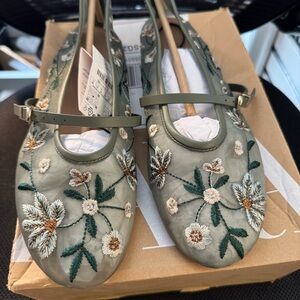 Zara Sage Green Floral Embroidered Mary Jane Flats